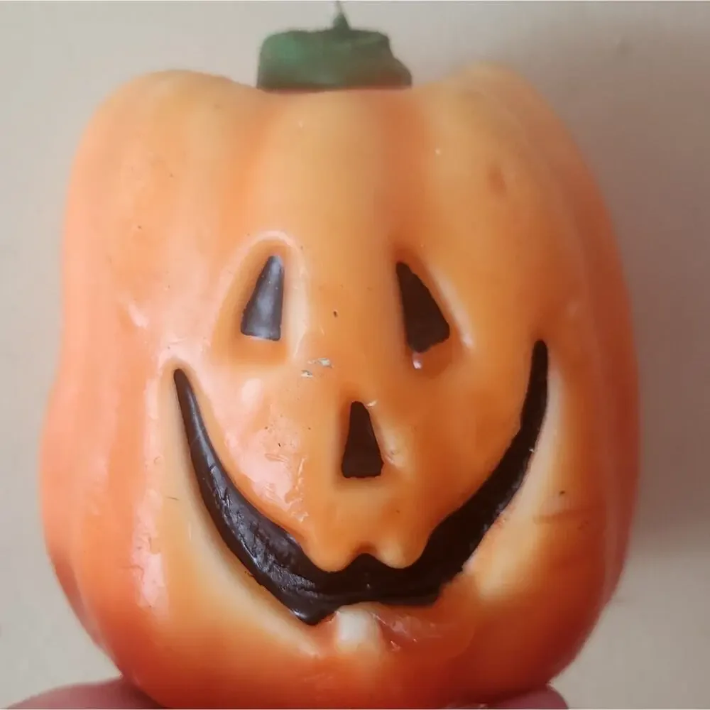 Vintage Halloween Pumpkin Candle 6 in tall